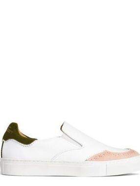 The Office Of Angela Scott The Harper Sneaker- Peony